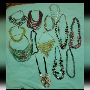 vintage jewelry Lot 13 necklaces
